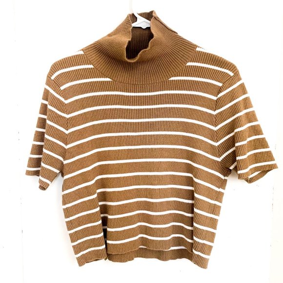 NWOT callahan lucy turtleneck top short sleeves L - Picture 4 of 5